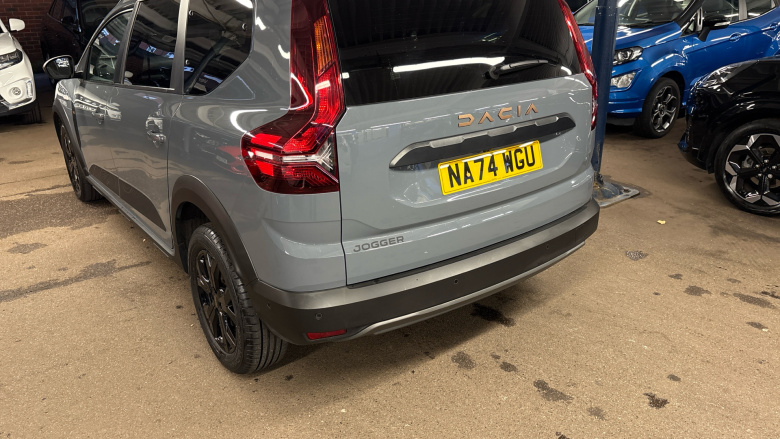 Dacia Jogger 1.0 TCe Extreme 5dr Petrol Estate